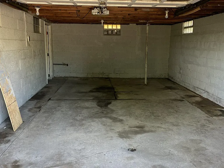 1535 Kaiser Ave — Photo 5