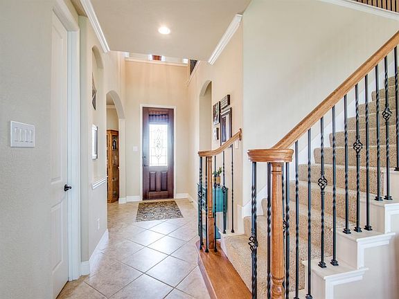 3rd image of 5163 Bent Hook Dr