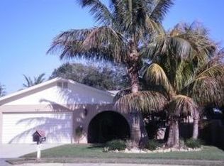 163 Cedar Ave, Cocoa Beach, FL 32931