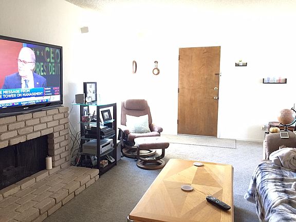 A fireplace at the beach; how cozy!