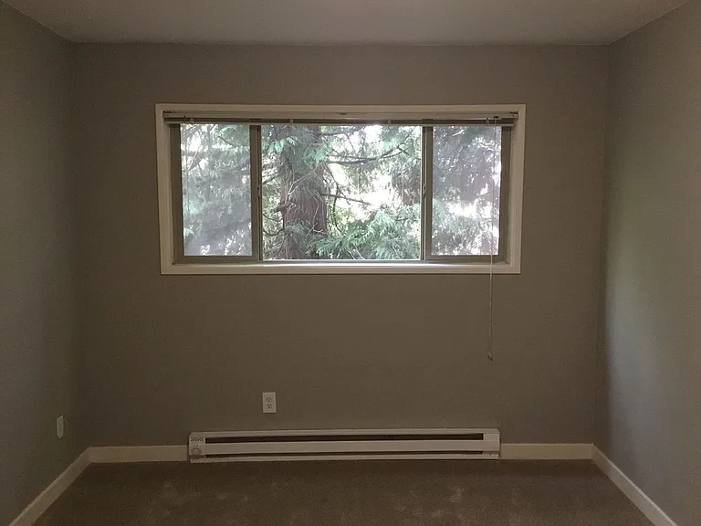 Taylor Place Apartments II — Photo 17