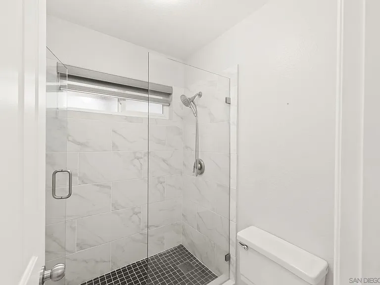 1068 Pacific Hill St — Photo 53