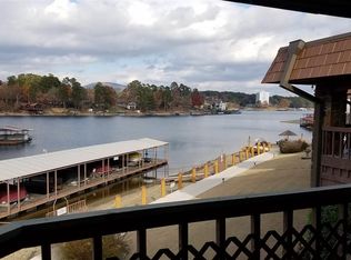 1412 Airport Rd, Hot Springs, AR 71913