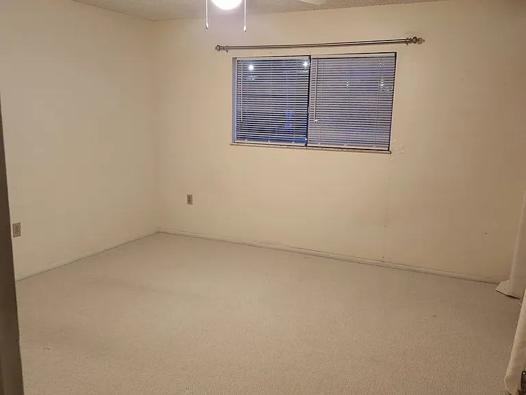 1001 Lake Of The Woods Blvd #G-106 — Photo 9