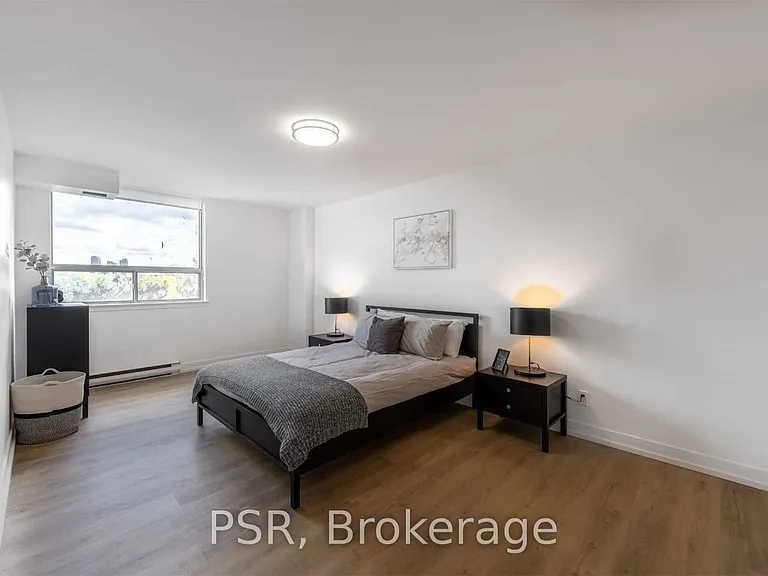 240 Markland Dr #706 — Photo 12