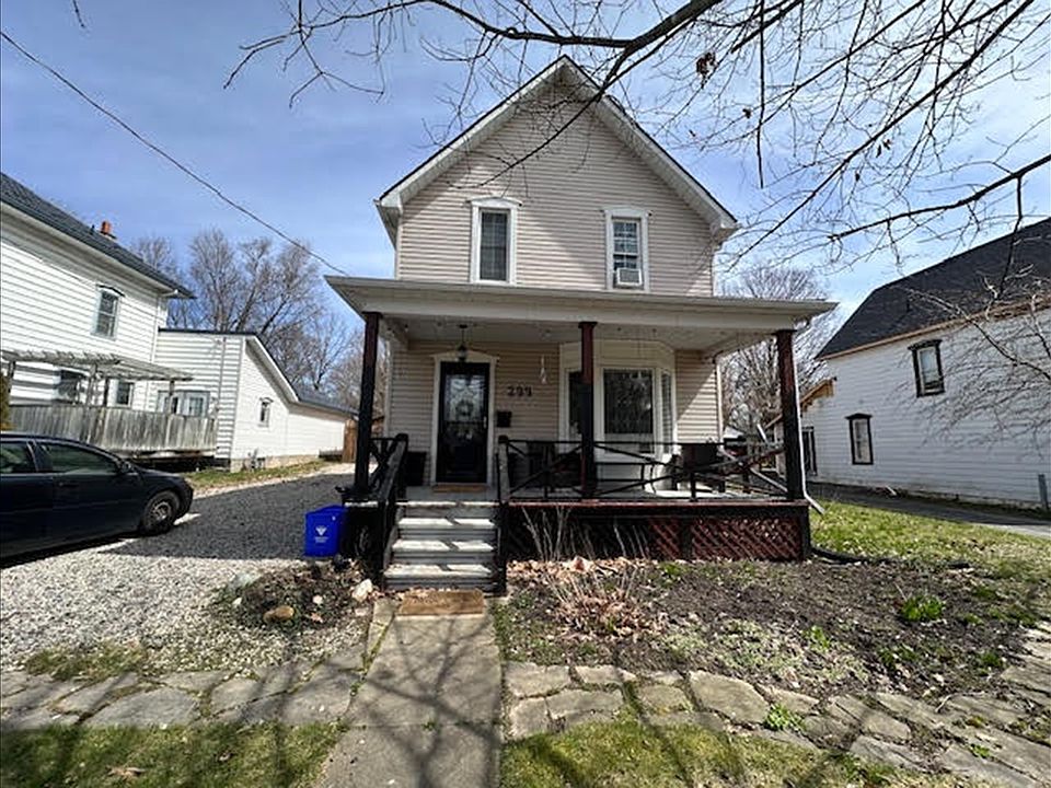 1st image of 299 Wellington St