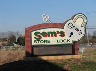 136 Maddox Simpson Pkwy, Lebanon, TN 37090