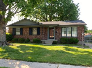 2912 Wimpole Ct, Louisville, KY 40218