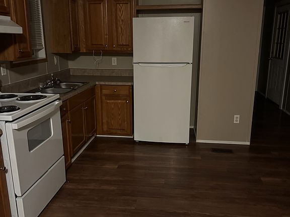 5th image of 53444 Saint Matthew Ln #1