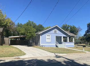 302 W Baylor St, Weatherford, TX 76086