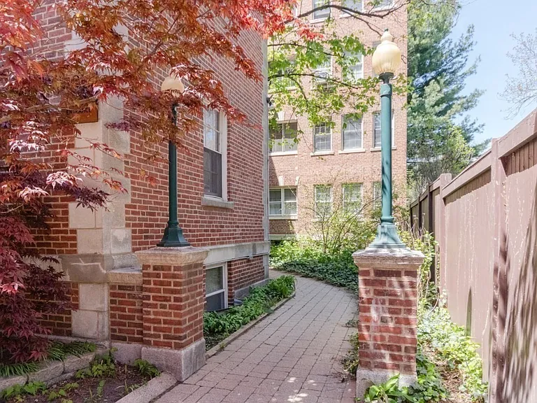 21 Chauncy St #36 — Photo 15