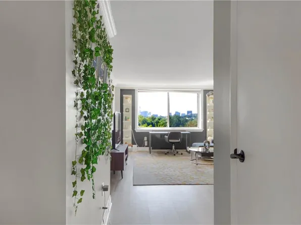 2479 Peachtree Rd NE APT 505, Atlanta, GA 30305