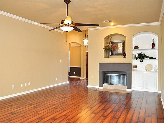 5th image of 3103 Sumac Dr