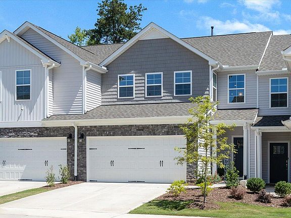 4th image of 636 Andrade Dr