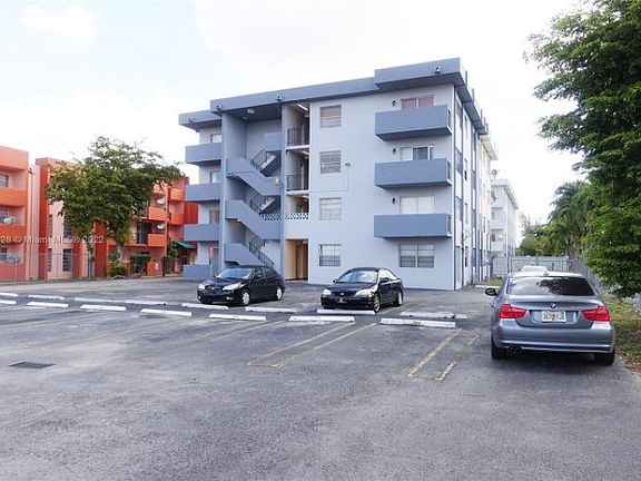 2nd image of 495 NW 72nd Ave APT 401