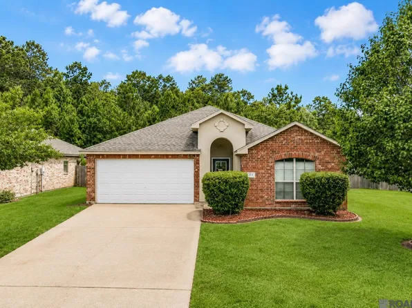 11134 Ascension Ct, Denham Springs, LA 70726
