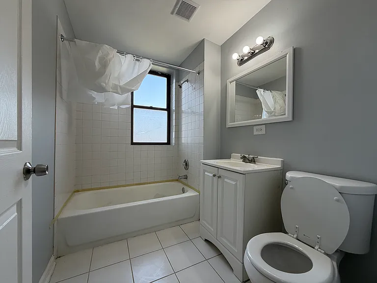 5715 S Indiana Ave #3N — Photo 5