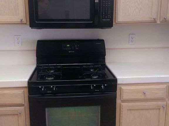 4th image of 3039 N Bliss Ave