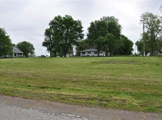 Queen St, King City, MO 64463