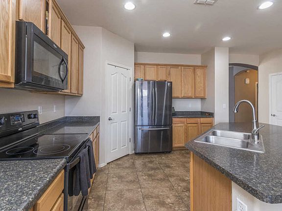 5th image of 3323 S 90th Ln