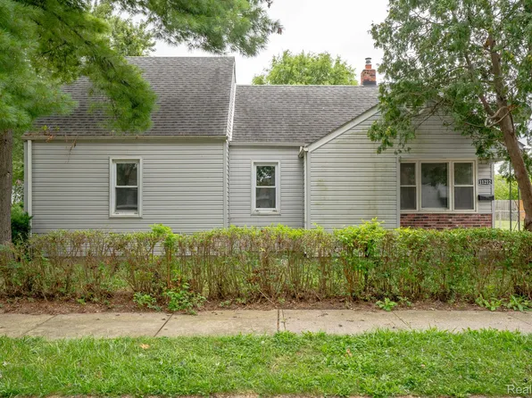 11212 Cadillac Ave, Warren, MI 48089