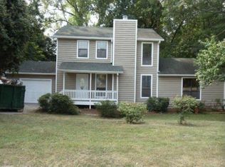 5207 Rosestone Dr, Lilburn, GA 30047