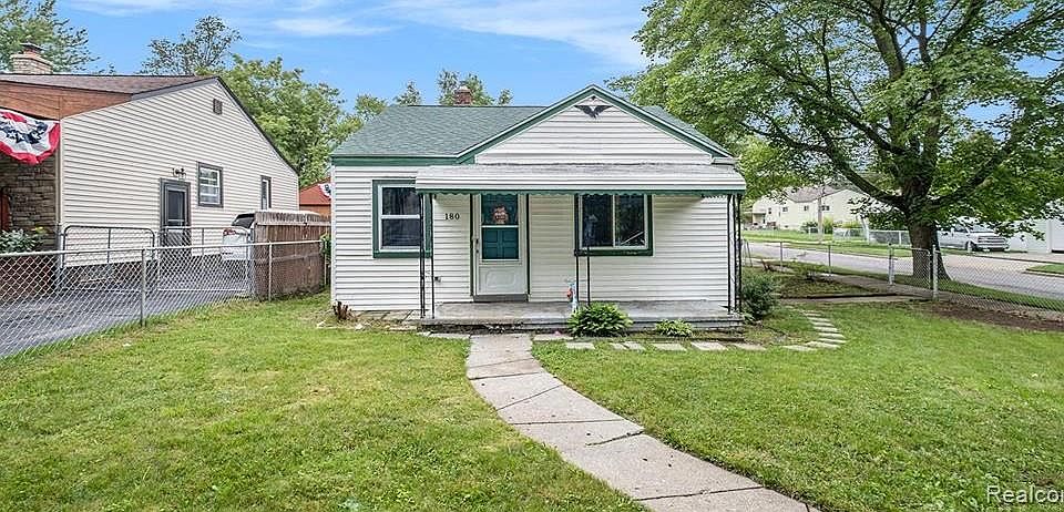 1st image of 180 W Rutgers Ave