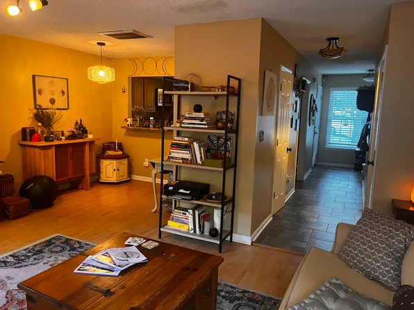 110 Old Maple Ln, Durham, NC 27713