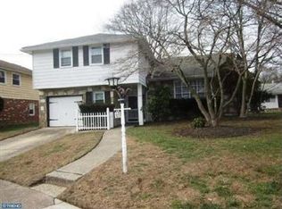 109 Buckley Pl, Philadelphia, PA 19115