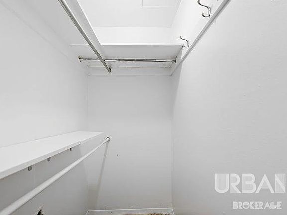 4th image of 35 Grove St APT Ga