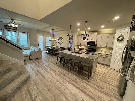 5th image of 3102 Sean Preston Ct