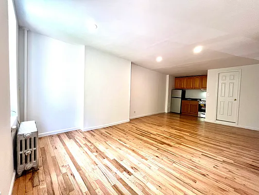 Rented by Nolita Group | media 9