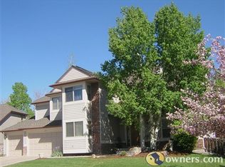 825 Trail Ridge Dr, Louisville, CO 80027