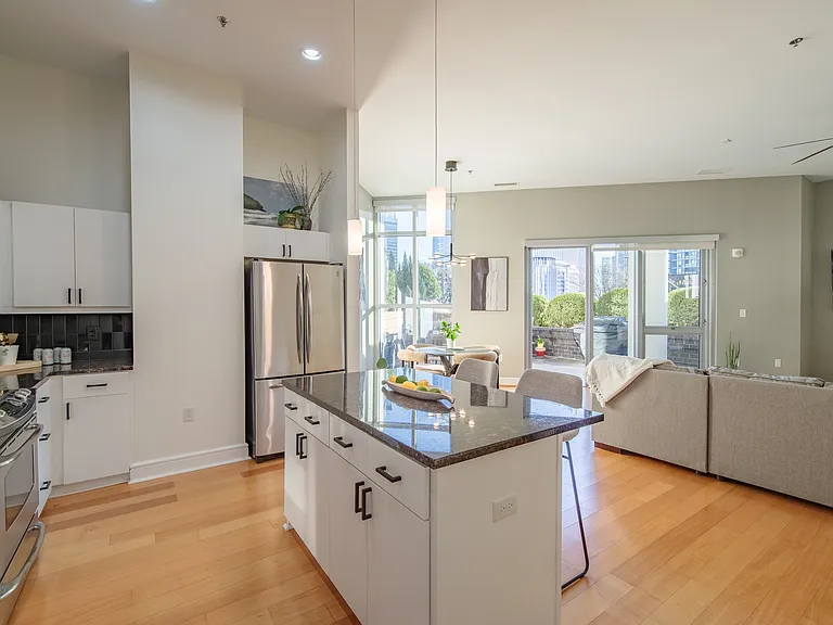 333 W Trade St #708 — Photo 10
