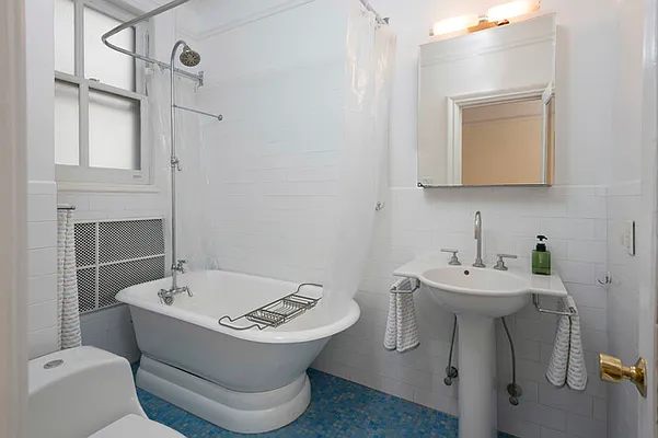 Rented by Compass | media 8