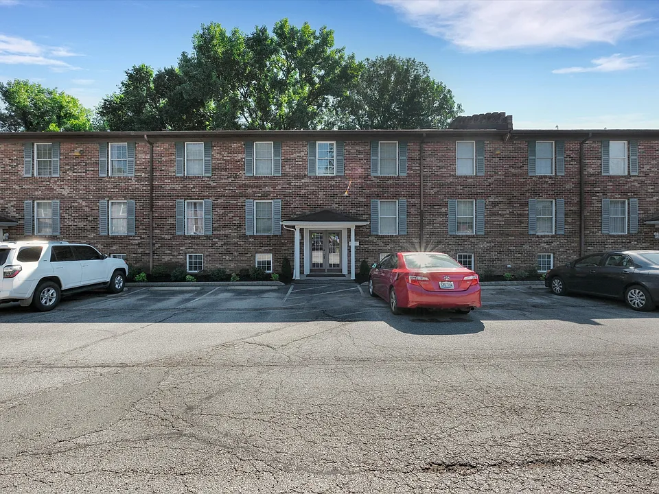 739 N Hite Ave #1-1-1