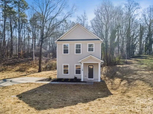 709 Hillsdale Dr, Cherryville, NC 28021