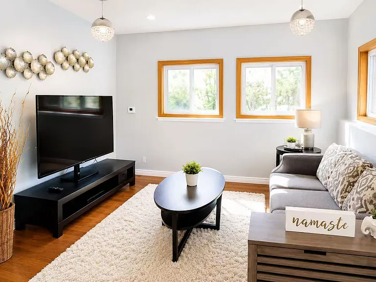 2290 Haywood Ave — Photo 7