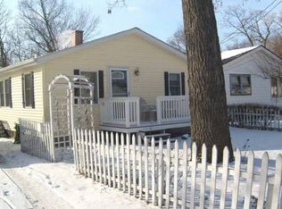 4115 Park Ave, Lake Station, IN 46405