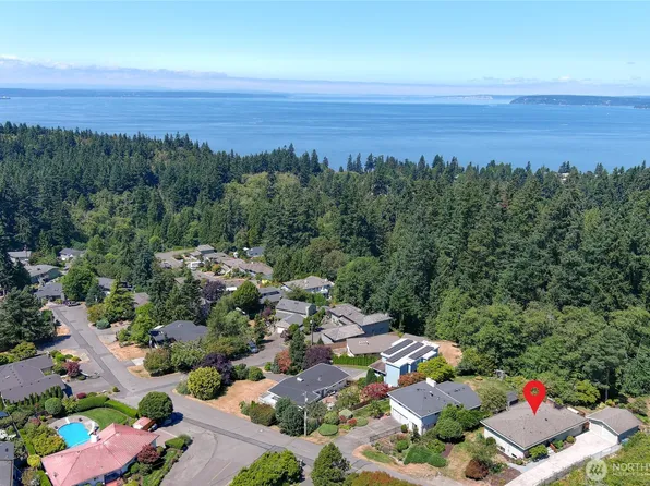 7301 179th Street SW, Edmonds, WA 98026