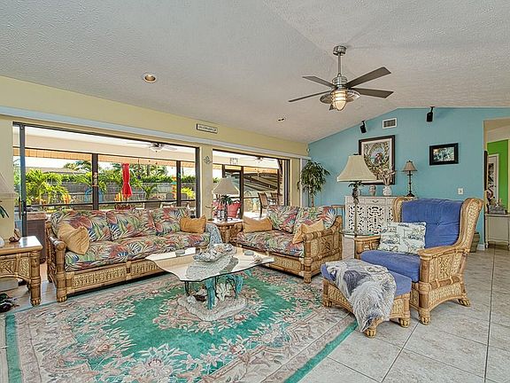 4th image of 8182 SE Cumberland Cir