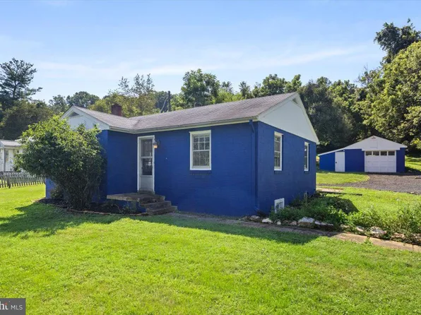 13118 Furnace Mountain Rd, Lovettsville, VA 20180