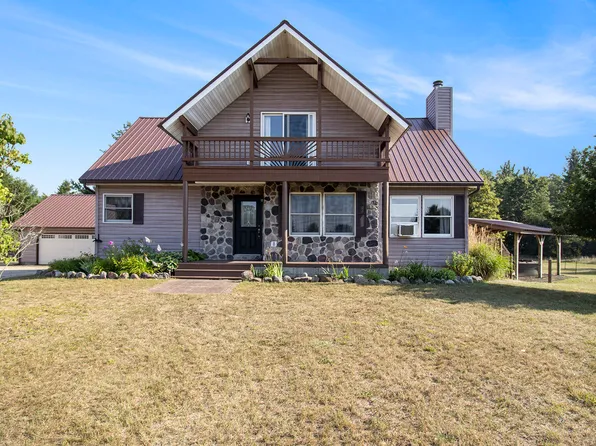 9322 E 56th St, Newaygo, MI 49337