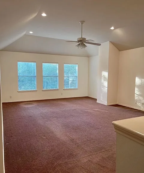 1321 Holmes Ln — Photo 28