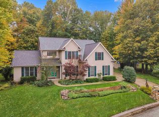 60686 Crown Ridge Ct, South Bend, IN 46614