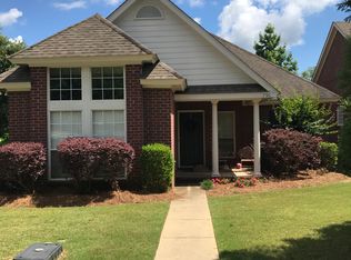 796 Stanton Dr, Auburn, AL 36830