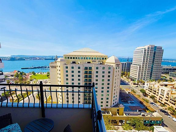 2nd image of 700 W Harbor Dr Unit 1606