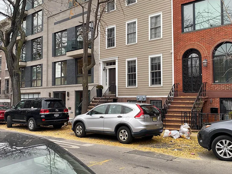 291 Pacific St #2 — Photo 12
