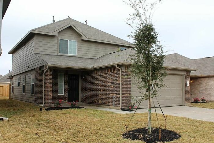 1st image of 5623 Plantation Forest Dr