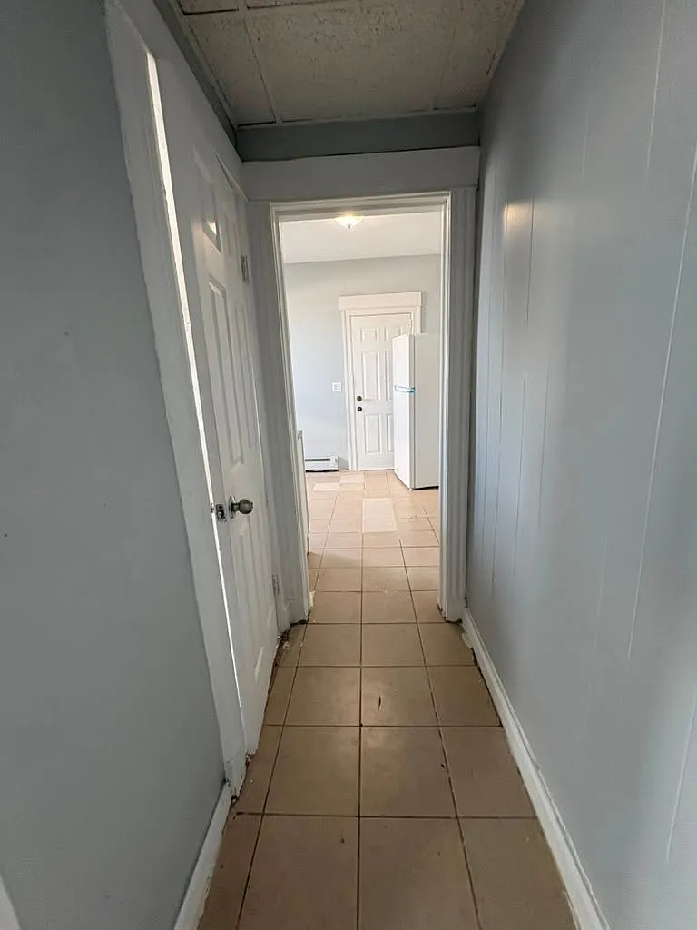 2 bed, 1.0 bath, $2,600 — Photo 3